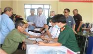 Thăm khám, cấp thuốc miễn phí cho các gia đình chính sách tại xã Trù Hựu, huyện Lục Ngạn, tỉnh Bắc Giang